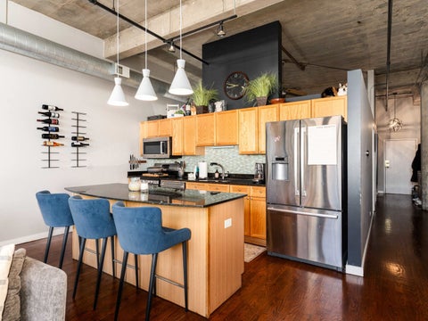 Tiny photo for 843 W Adams Street #611, Chicago, IL 60607 (MLS # 12741288)