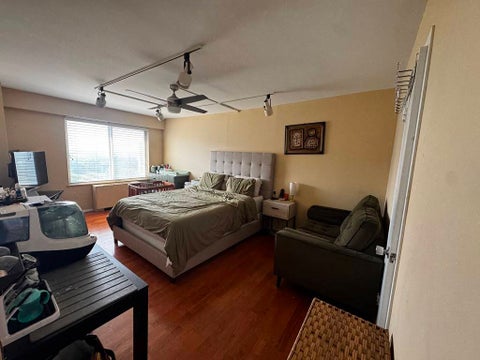 Tiny photo for 7061 N Kedzie Avenue #1102, Chicago, IL 60645 (MLS # 12707383)