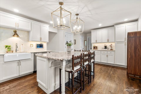 Tiny photo for 1081 Barneswood Drive, Downers Grove, IL 60515 (MLS # 12636706)