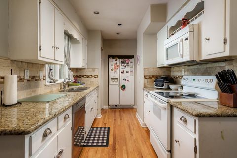 Tiny photo for 920 WOODLAND Drive, Rockford, IL 61108 (MLS # 12634634)
