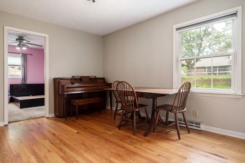 Tiny photo for 920 WOODLAND Drive, Rockford, IL 61108 (MLS # 12634634)