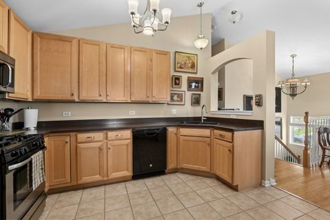 Tiny photo for 1250 Park View Drive, Antioch, IL 60002 (MLS # 12624336)