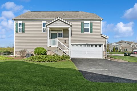 Tiny photo for 1250 Park View Drive, Antioch, IL 60002 (MLS # 12624336)