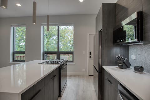Tiny photo for 4040 N Kenmore Avenue #3S, Chicago, IL 60613 (MLS # 12737967)
