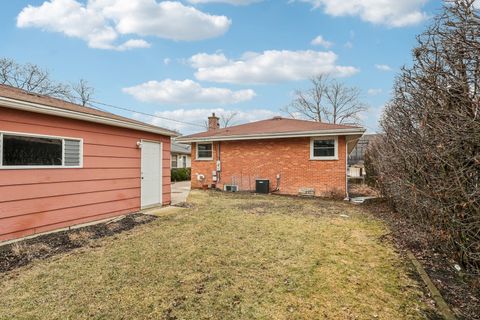 Tiny photo for 124 Harlem Avenue, Glenview, IL 60025 (MLS # 12613473)