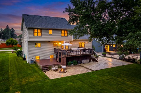 Tiny photo for 318 N West Road, Lombard, IL 60148 (MLS # 12727189)