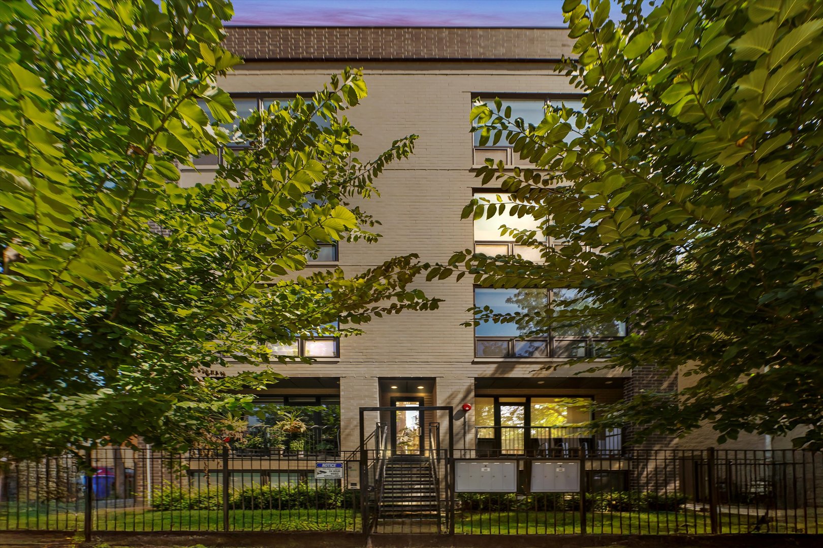 117 S Bell Avenue 4N