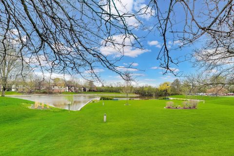 Tiny photo for 1048 Harbour Court #2B, Wheeling, IL 60090 (MLS # 12601113)