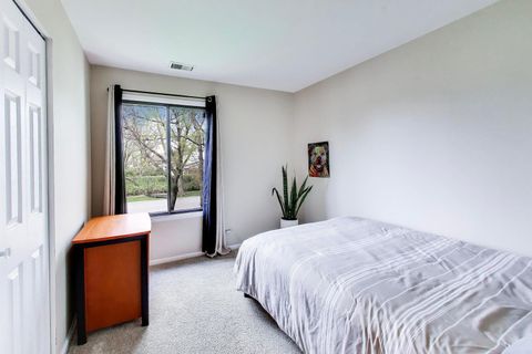 Tiny photo for 1048 Harbour Court #2B, Wheeling, IL 60090 (MLS # 12601113)