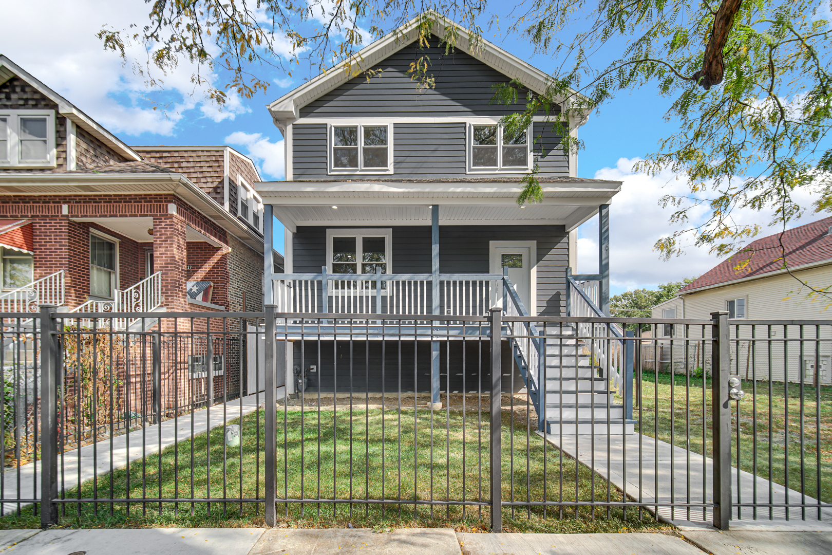 2123 N Austin Avenue