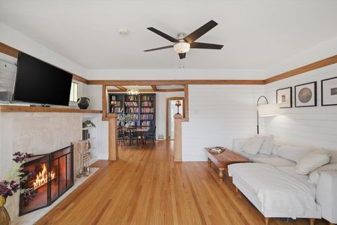 Tiny photo for 5340 W Agatite Avenue, Chicago, IL 60630 (MLS # 12601507)