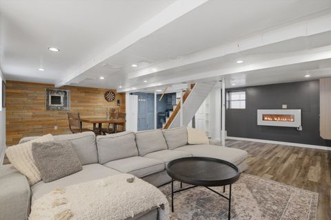 Tiny photo for 5340 W Agatite Avenue, Chicago, IL 60630 (MLS # 12601507)