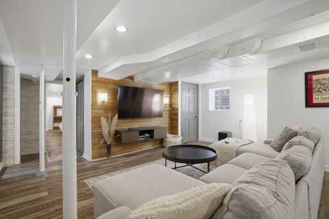 Tiny photo for 5340 W Agatite Avenue, Chicago, IL 60630 (MLS # 12601507)