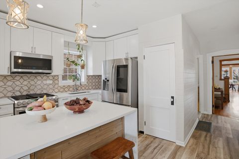 Tiny photo for 5340 W Agatite Avenue, Chicago, IL 60630 (MLS # 12601507)