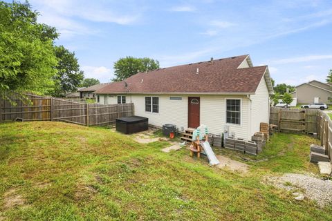 Tiny photo for 603 Davidson Drive #A, Minooka, IL 60447 (MLS # 12695176)