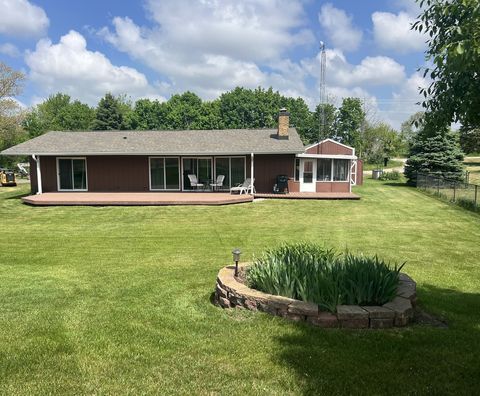Tiny photo for 7427 Mccurry Road, Roscoe, IL 61073 (MLS # 12365898)