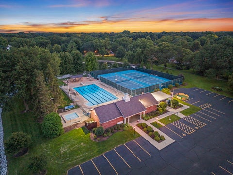 Tiny photo for 1533 Heatherton Court, Naperville, IL 60563 (MLS # 12744275)