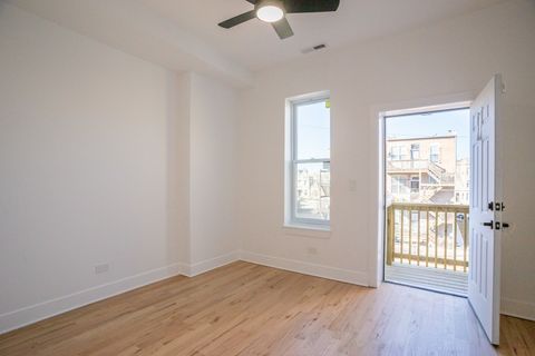 Tiny photo for 430 E 46th Street, Chicago, IL 60653 (MLS # 12515190)