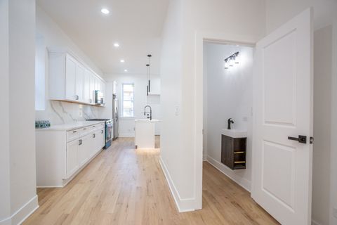 Tiny photo for 430 E 46th Street, Chicago, IL 60653 (MLS # 12515190)
