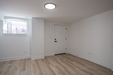 Tiny photo for 430 E 46th Street, Chicago, IL 60653 (MLS # 12515190)