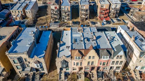 Tiny photo for 430 E 46th Street, Chicago, IL 60653 (MLS # 12515190)