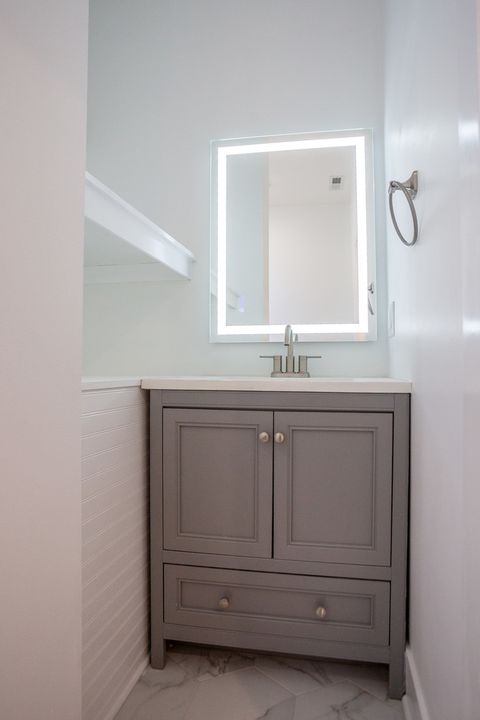 Tiny photo for 430 E 46th Street, Chicago, IL 60653 (MLS # 12515190)