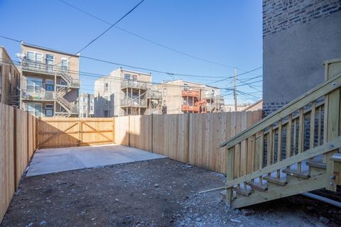 Tiny photo for 430 E 46th Street, Chicago, IL 60653 (MLS # 12515190)