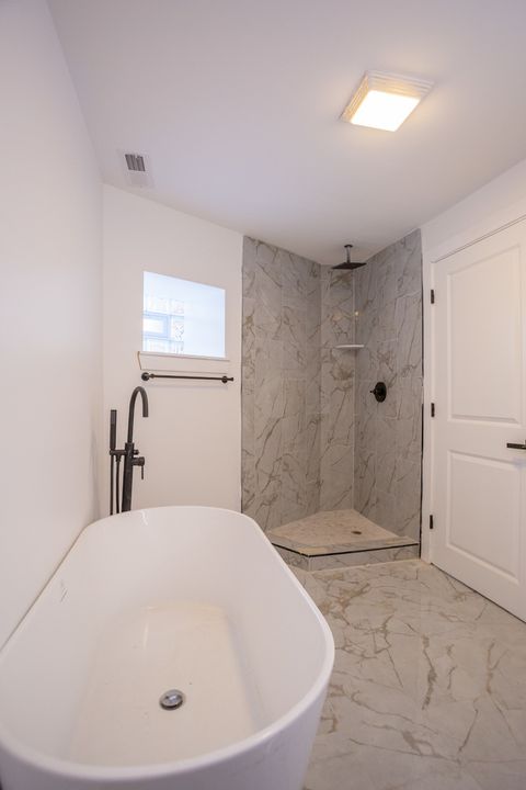 Tiny photo for 430 E 46th Street, Chicago, IL 60653 (MLS # 12515190)