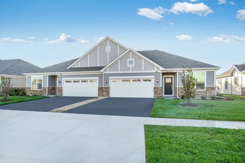 Photo of 12231 Barcroft Circle, Huntley, IL 60142 (MLS # 12456656) Photo of 12231 Barcroft Circle, Huntley, IL 60142 (MLS # 12456656)