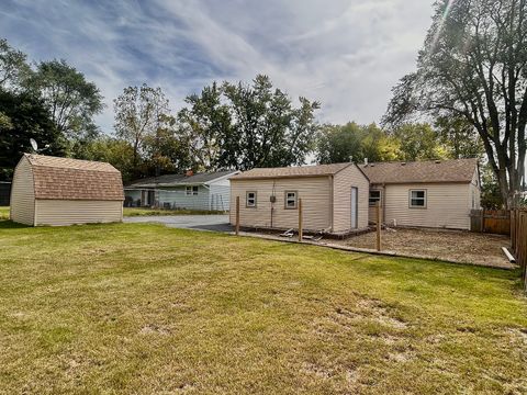 Tiny photo for 705 W Burbank Street, Harvard, IL 60033 (MLS # 12484755)