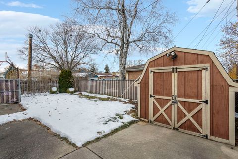 Tiny photo for 10801 S Tripp Avenue, Oak Lawn, IL 60453 (MLS # 12533040)