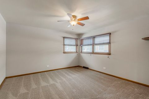 Tiny photo for 10801 S Tripp Avenue, Oak Lawn, IL 60453 (MLS # 12533040)