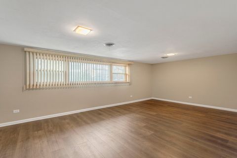 Tiny photo for 10801 S Tripp Avenue, Oak Lawn, IL 60453 (MLS # 12533040)