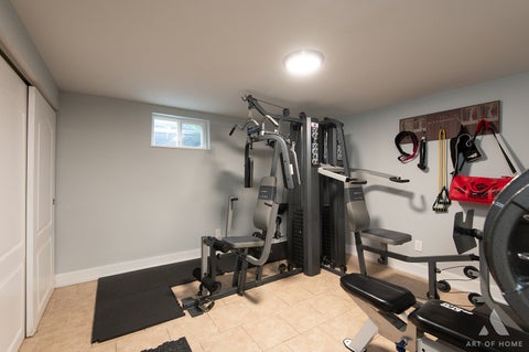 Tiny photo for 15330 Ingleside Avenue, South Holland, IL 60473 (MLS # 12773787)