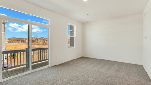 Tiny photo for 2040 Yellowstone Boulevard, Mundelein, IL 60060 (MLS # 12762698)