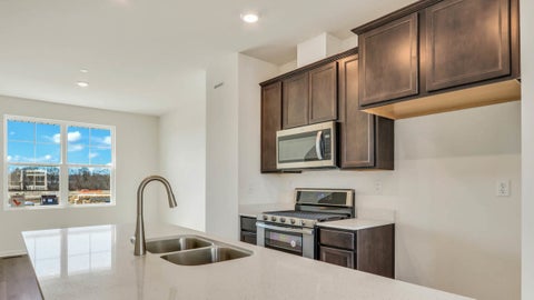Tiny photo for 2040 Yellowstone Boulevard, Mundelein, IL 60060 (MLS # 12762698)