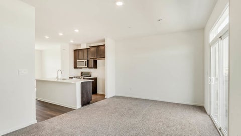 Tiny photo for 2040 Yellowstone Boulevard, Mundelein, IL 60060 (MLS # 12762698)