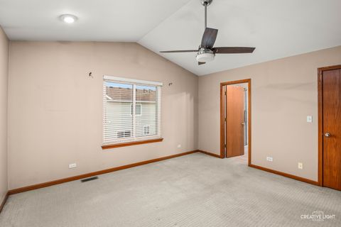 Tiny photo for 1602 Fieldstone Drive, Shorewood, IL 60404 (MLS # 12507962)