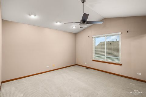 Tiny photo for 1602 Fieldstone Drive, Shorewood, IL 60404 (MLS # 12507962)