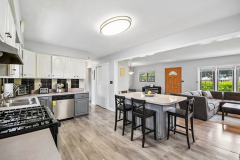 Tiny photo for 306 Poplar Avenue, Bensenville, IL 60106 (MLS # 12646926)