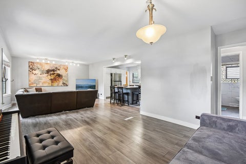 Tiny photo for 306 Poplar Avenue, Bensenville, IL 60106 (MLS # 12646926)