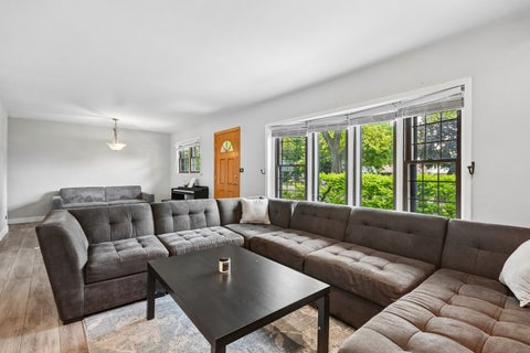Tiny photo for 306 Poplar Avenue, Bensenville, IL 60106 (MLS # 12646926)
