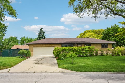 Tiny photo for 306 Poplar Avenue, Bensenville, IL 60106 (MLS # 12646926)