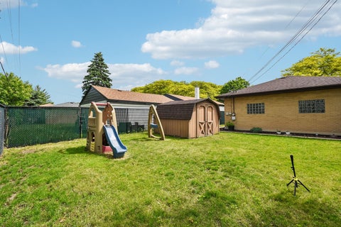 Tiny photo for 306 Poplar Avenue, Bensenville, IL 60106 (MLS # 12646926)