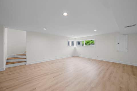 Tiny photo for 1024 Arbor Lane, Glenview, IL 60025 (MLS # 12704858)