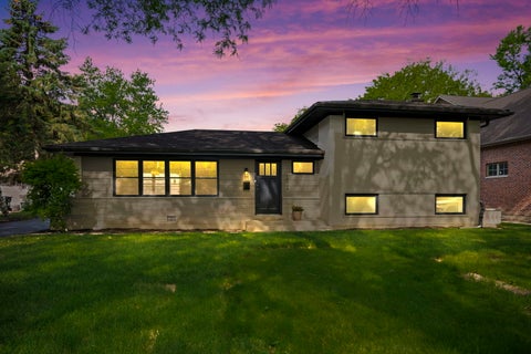 Tiny photo for 1024 Arbor Lane, Glenview, IL 60025 (MLS # 12704858)