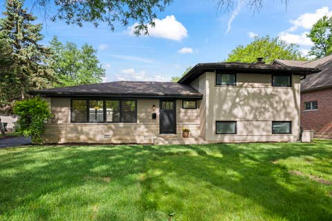 Tiny photo for 1024 Arbor Lane, Glenview, IL 60025 (MLS # 12704858)