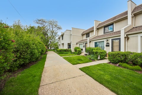 Tiny photo for 537 Pheasant Court, Grayslake, IL 60030 (MLS # 12751516)