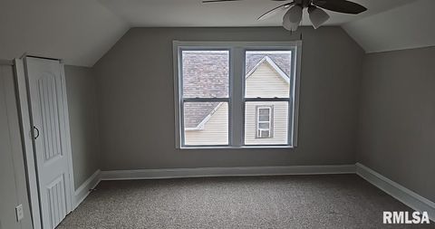 Tiny photo for 1122 MAPLE Street, Mt Vernon, IL 62864 (MLS # EB460676)