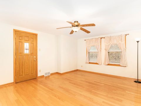 Tiny photo for 102 Park Street, Willow Springs, IL 60480 (MLS # 12589979)